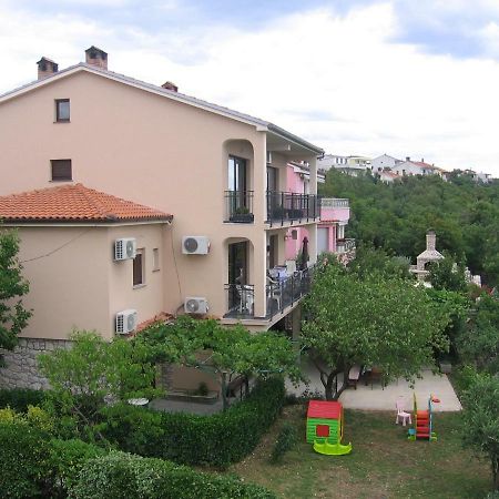 Apartman Valentic Apartment Jadranovo Exterior photo
